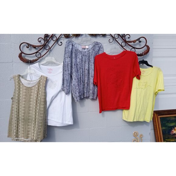 5 Coral Bay Women's 1X tops in very good condition. - Picture 1 of 12